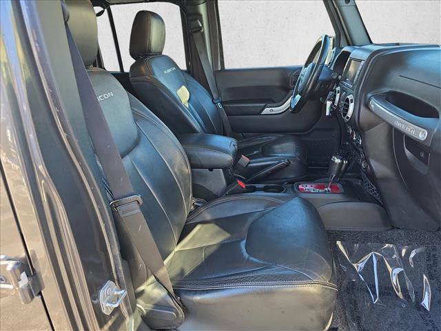 Used 2016 Jeep Wrangler Unlimited Rubicon AWD/4WD image 10