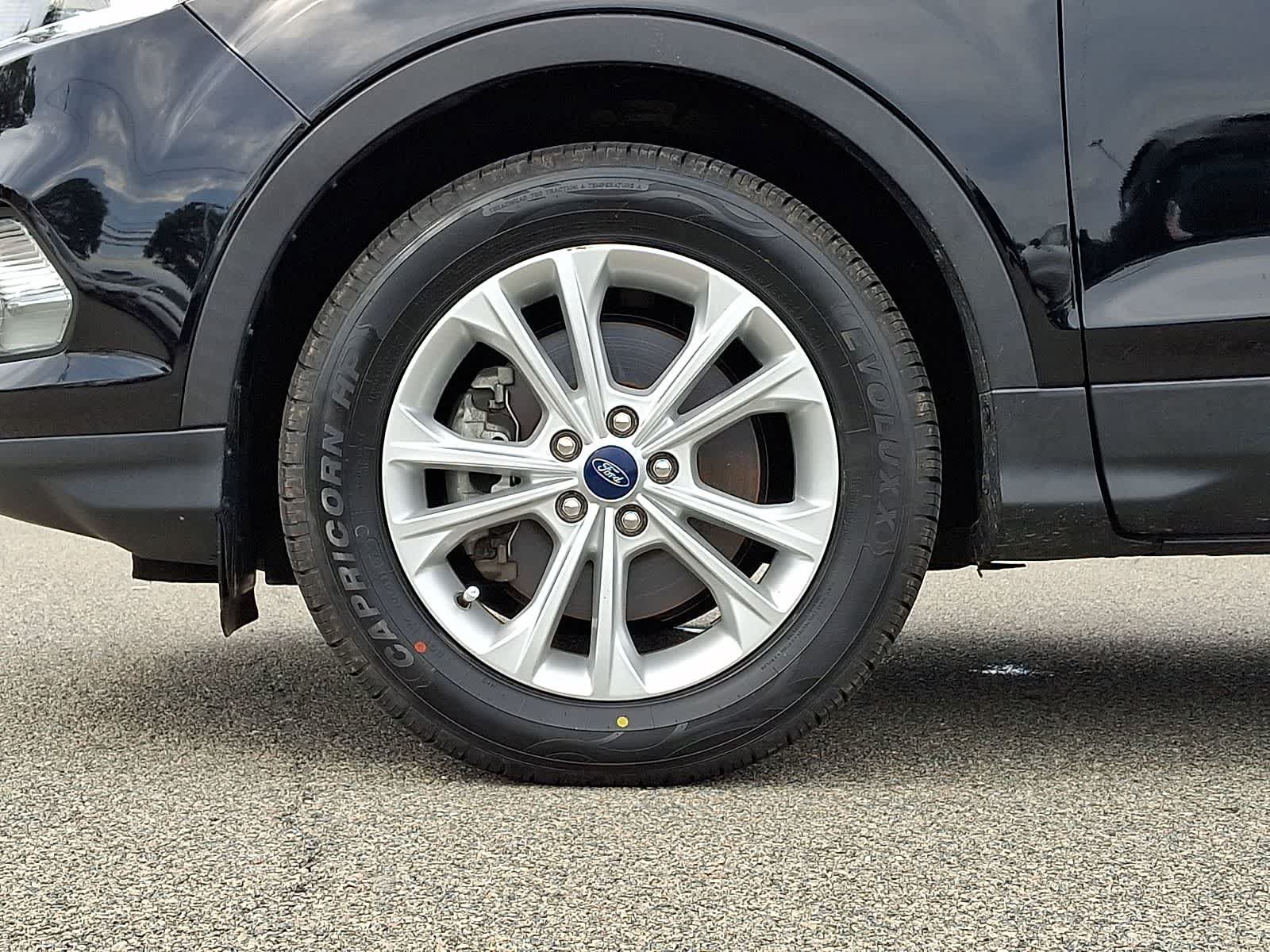 Used 2019 Ford Escape SE AWD/4WD image 9