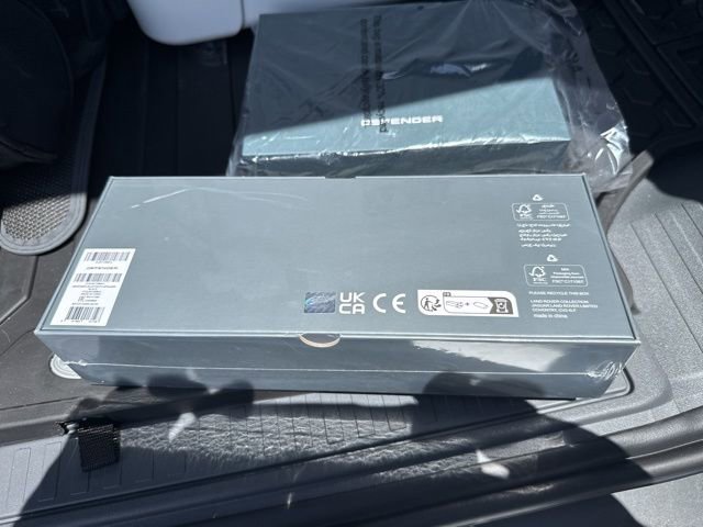 New 2025 Land Rover Defender 110 S image 32