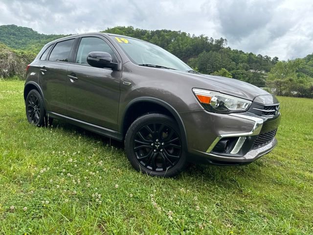 Used 2019 Mitsubishi Outlander Sport LE FWD image 2