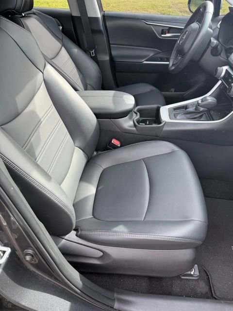 Used 2024 Toyota RAV4 XLE Premium FWD image 14