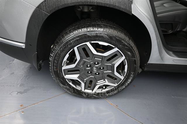 Used 2023 Hyundai Santa Fe Limited AWD/4WD image 24