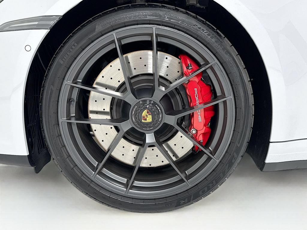 Certified 2025 Porsche 911 Targa 4 GTS AWD/4WD image 11