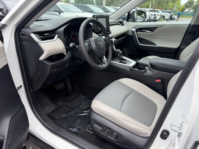 Certified 2021 Toyota RAV4 XLE Premium FWD image 11