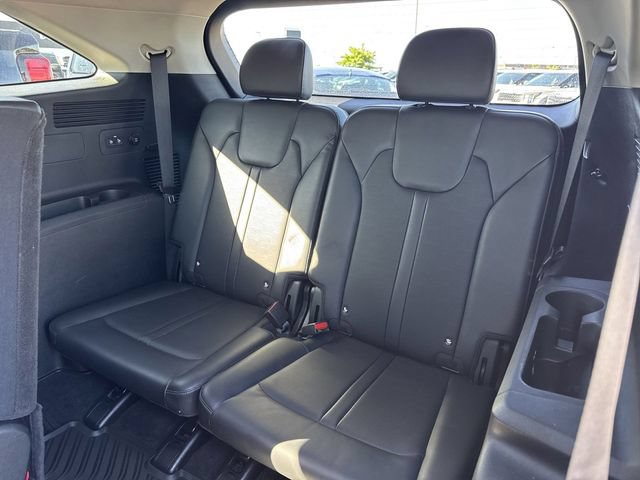 Certified 2024 Kia Sorento S w/ Panoramic Sunroof Package FWD image 11