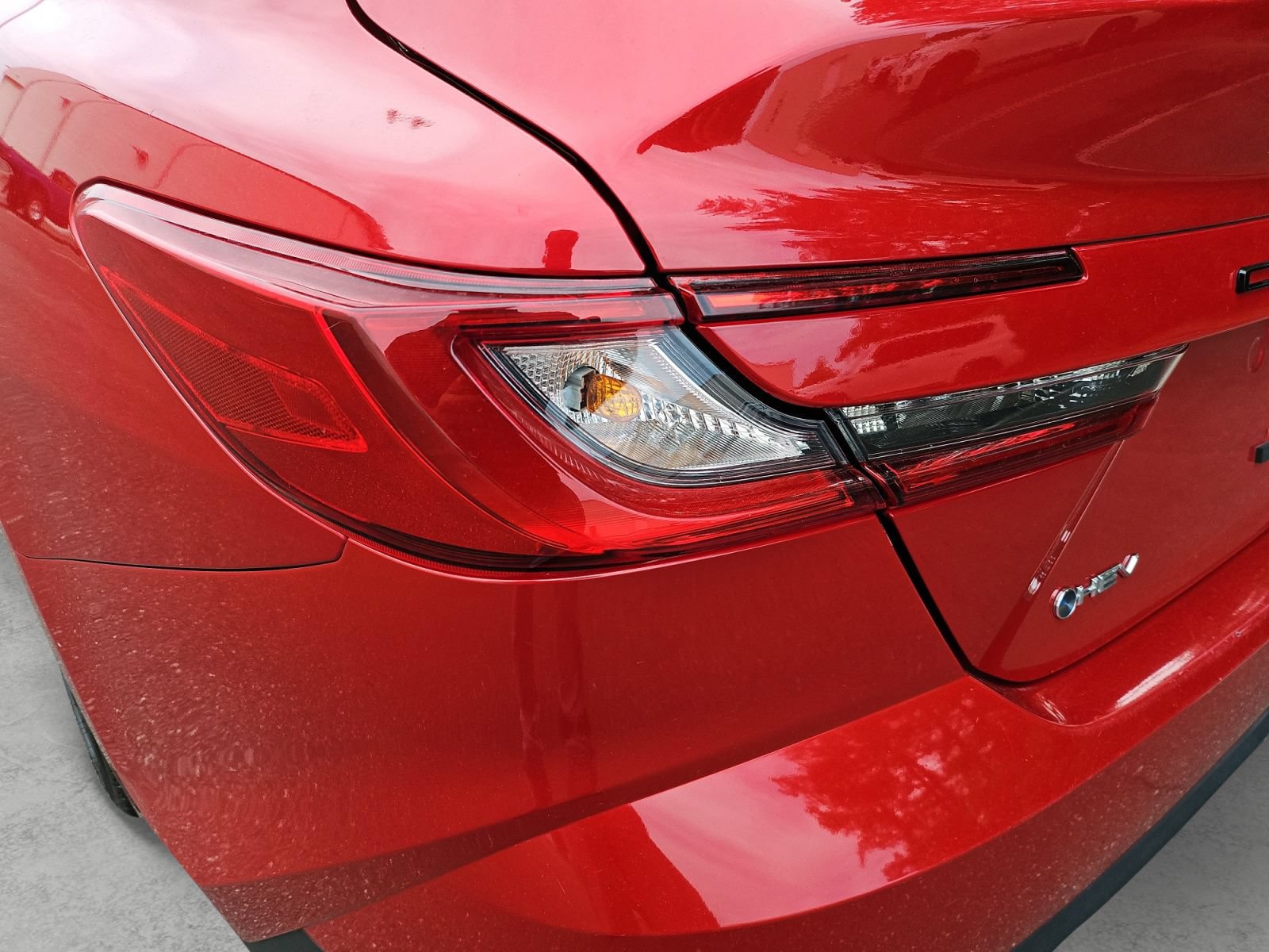 Used 2025 Toyota Camry SE FWD image 20