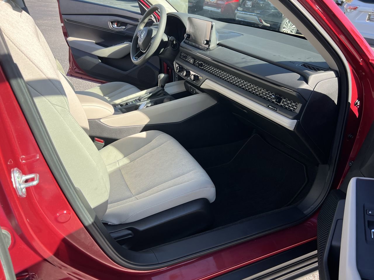 Used 2024 Honda Accord LX image 34