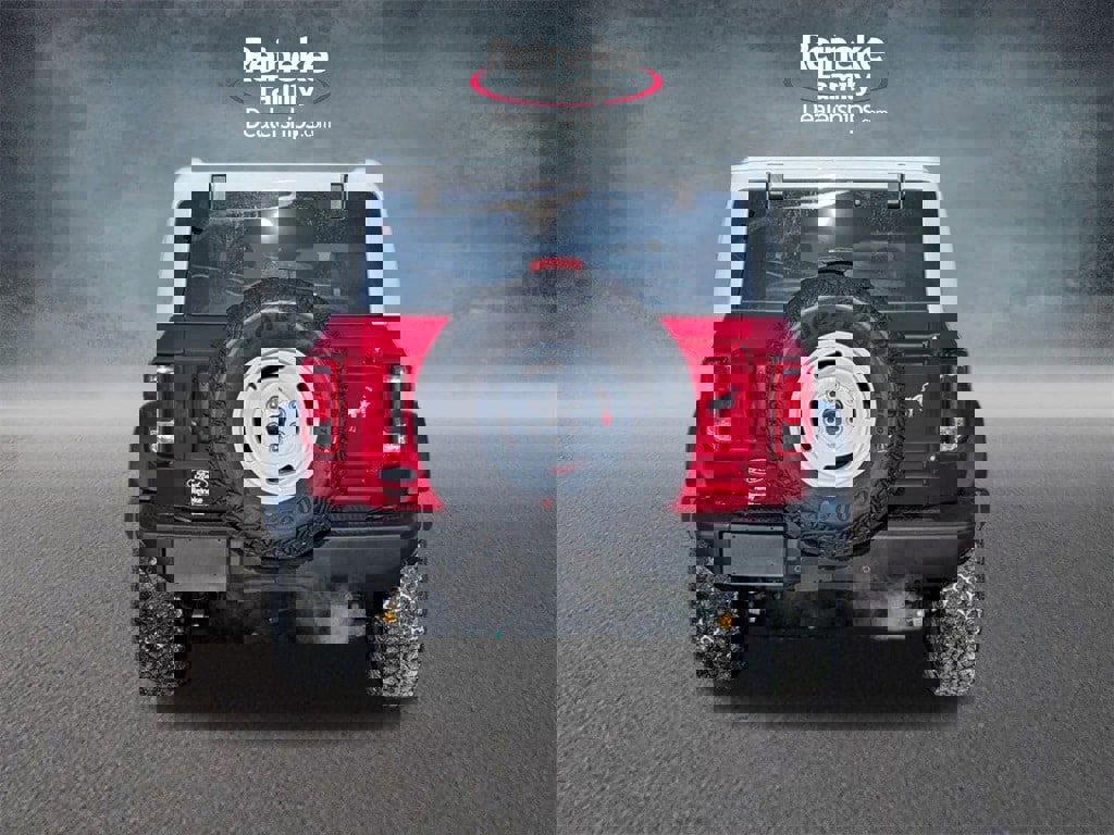 New 2026 Ford Bronco Heritage Edition image 6