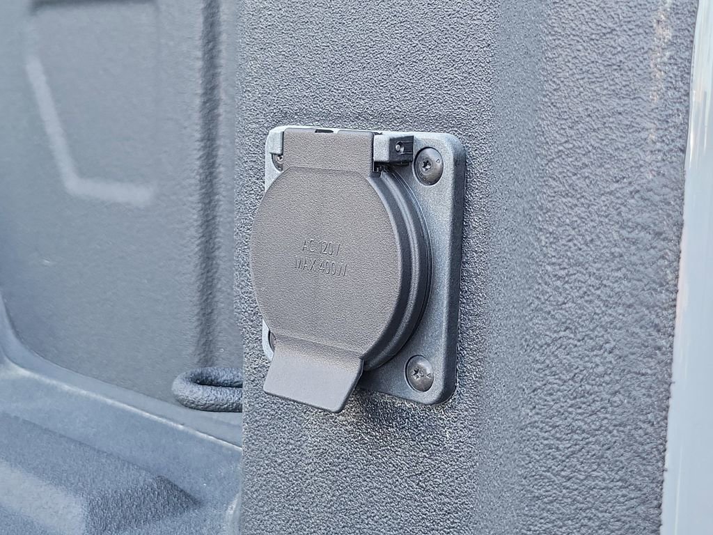 Used 2025 Chevrolet Silverado 1500 RST w/ Convenience Package II image 28