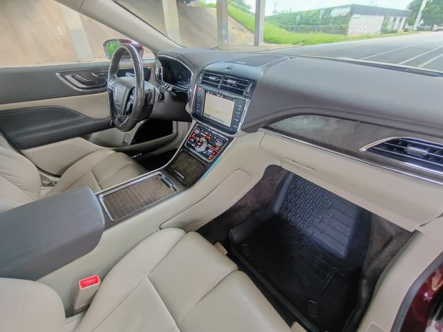Used 2017 Lincoln Continental Select w/ Climate Package AWD/4WD image 48