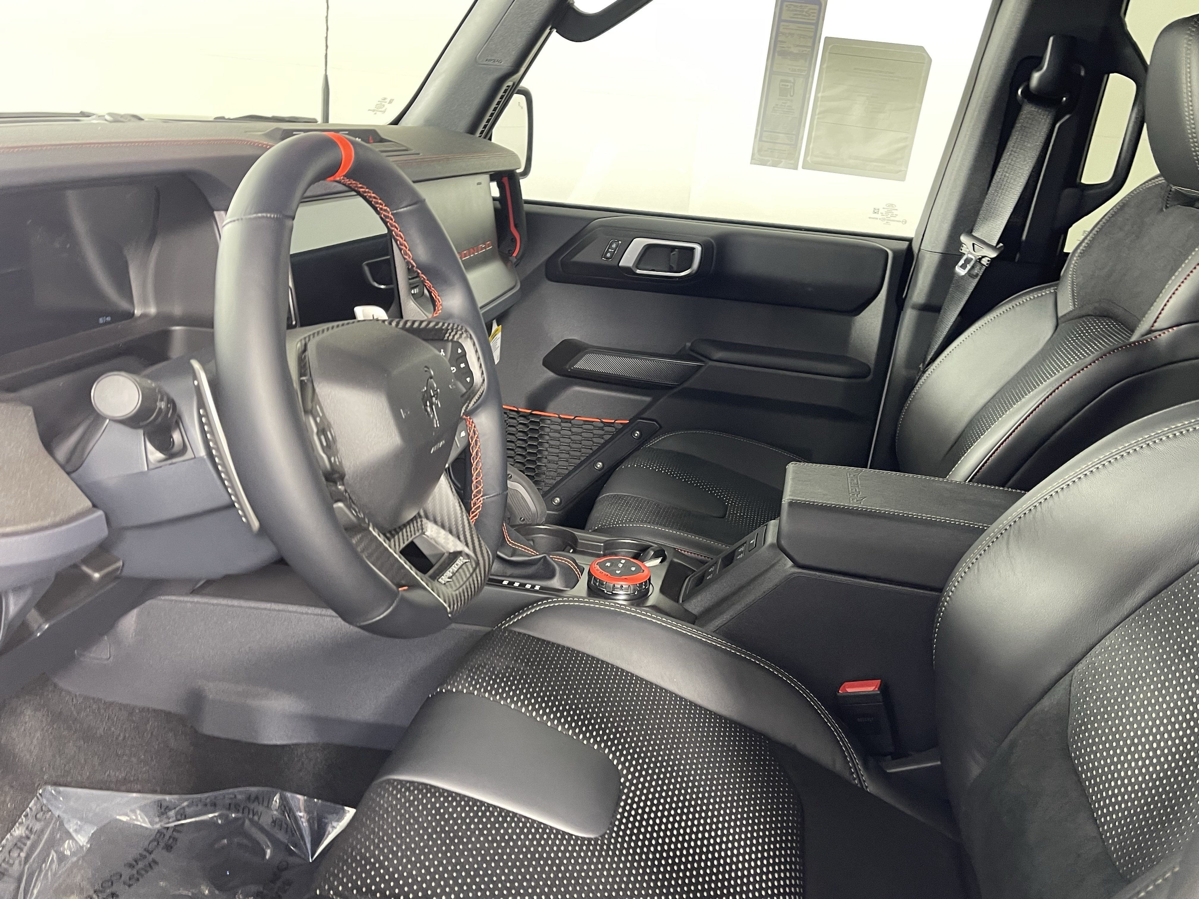New 2026 Ford Bronco Raptor w/ Interior Carbon Fiber Pack AWD/4WD image 10