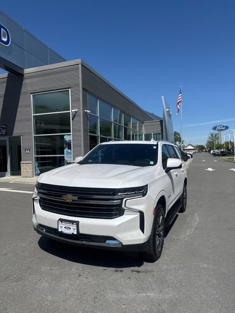Used 2023 Chevrolet Tahoe LT w/ LT Signature Package AWD/4WD image 1