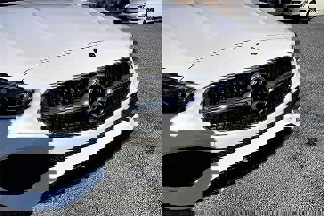 Certified 2025 Mercedes-Benz C 300 4MATIC Sedan image 5