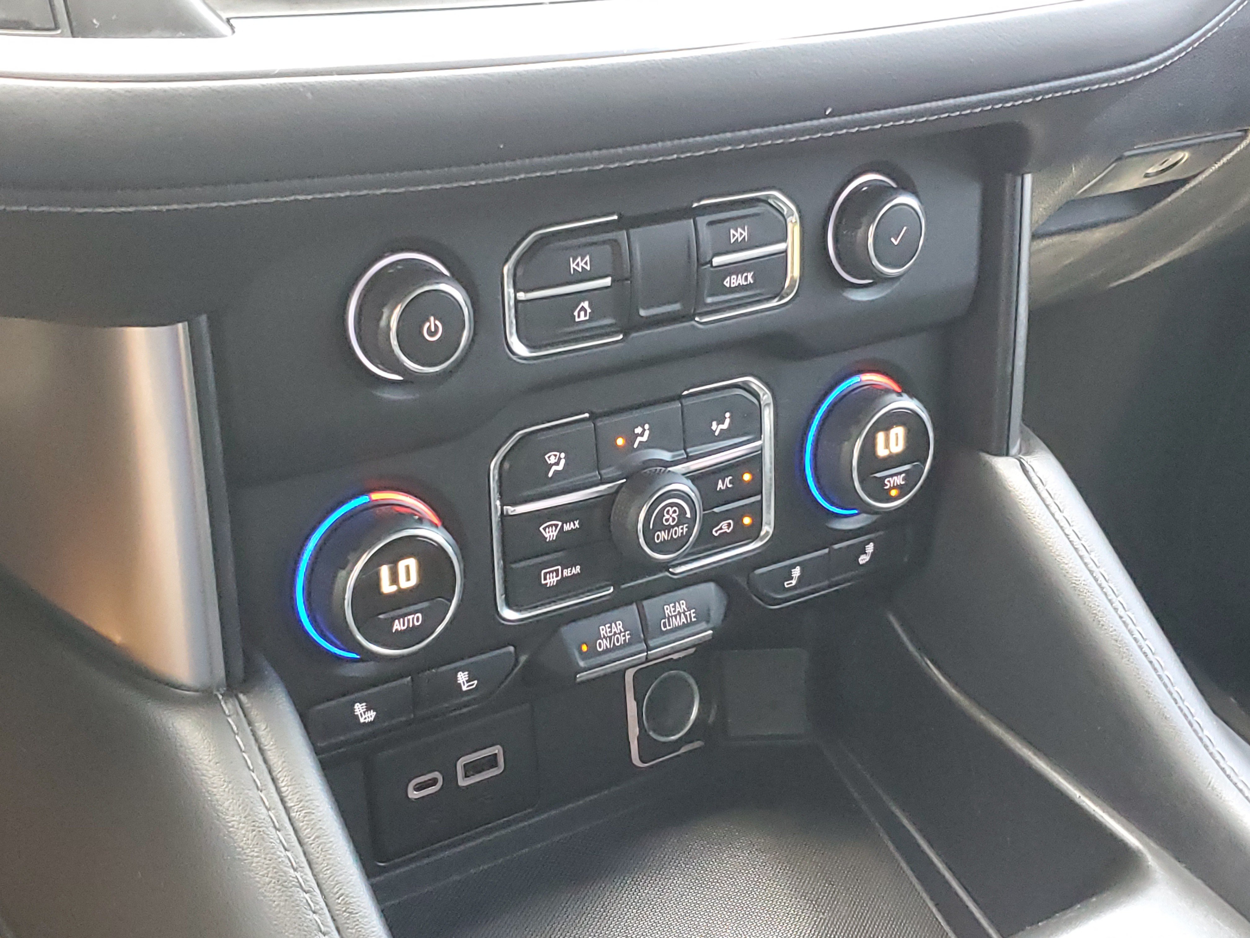 Used 2021 Chevrolet Tahoe Z71 w/ Rear Media and Nav Package AWD/4WD image 30