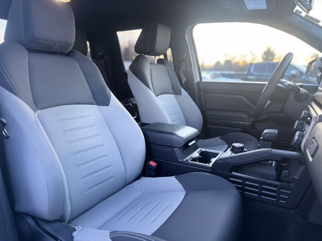 Used 2024 Toyota Tacoma TRD Off-Road image 11