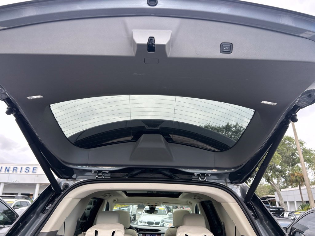 Used 2024 Cadillac XT6 Premium Luxury w/ Technology Package FWD image 55