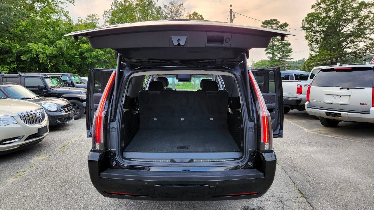 Used 2015 Cadillac Escalade ESV Luxury image 38