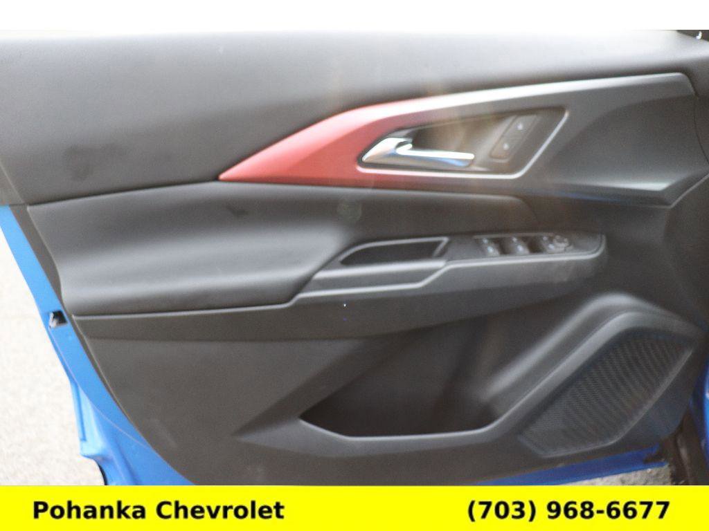 New 2026 Chevrolet Equinox EV RS FWD image 21