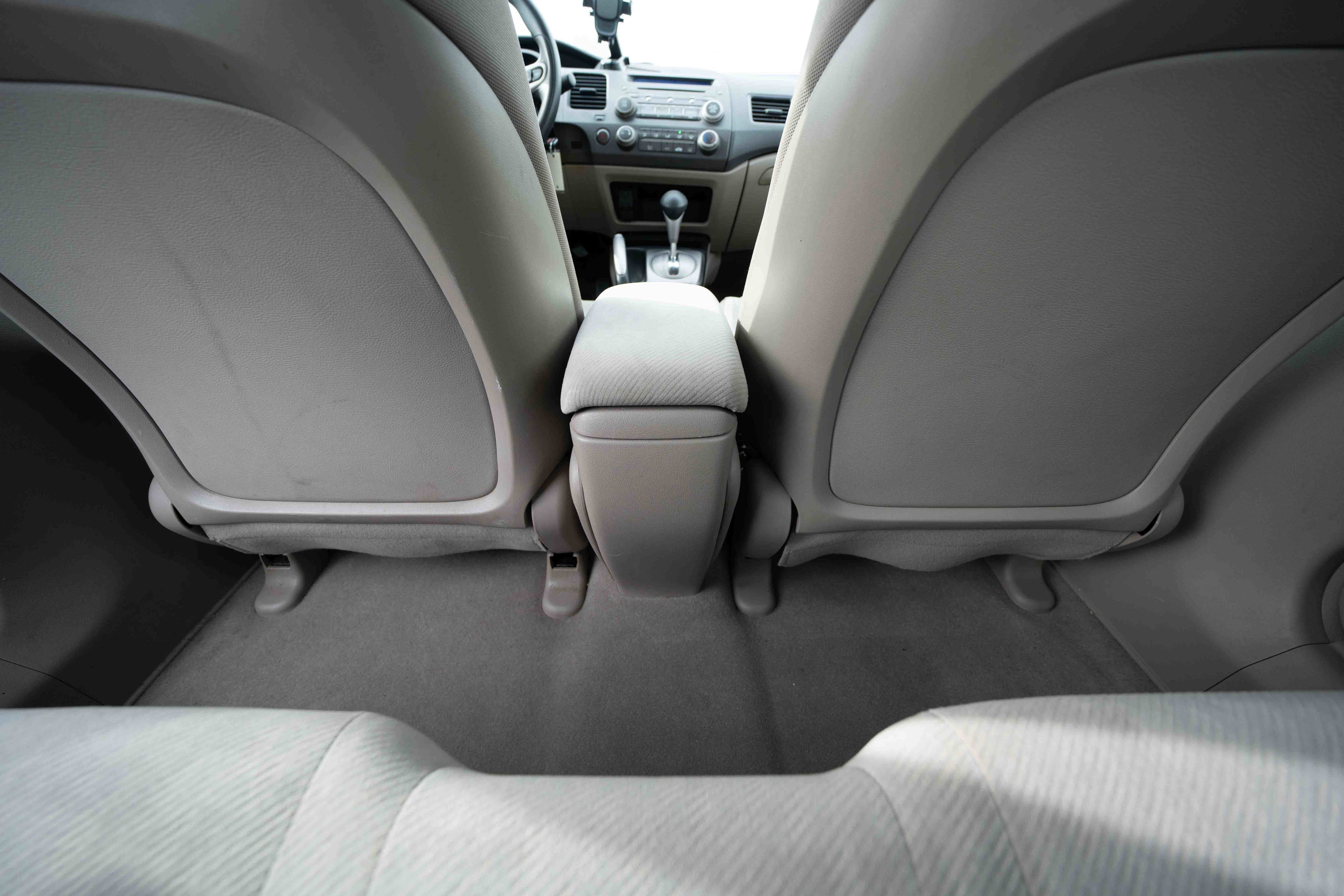 Used 2010 Honda Civic LX image 23