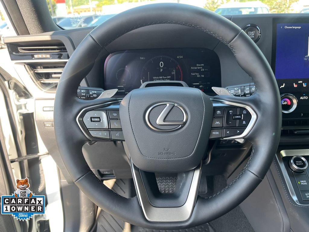Used 2026 Lexus GX 550 w/ Accessory Package (2T) AWD/4WD image 26