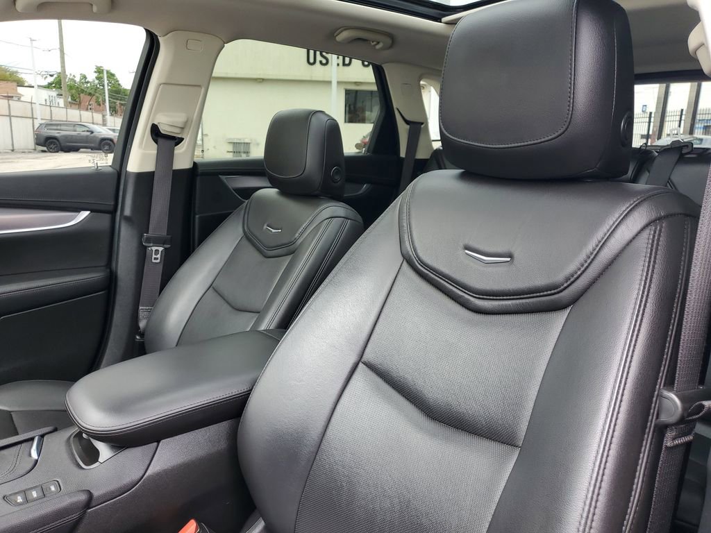 Certified 2019 Cadillac XT5 Luxury AWD/4WD image 19