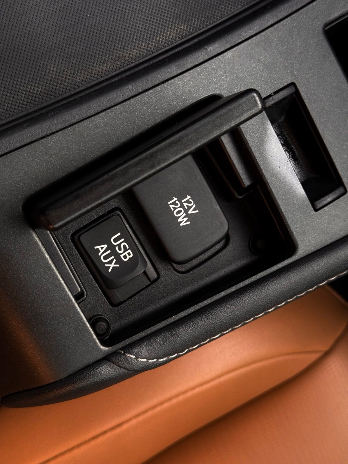 Used 2012 Lexus CT 200h image 37