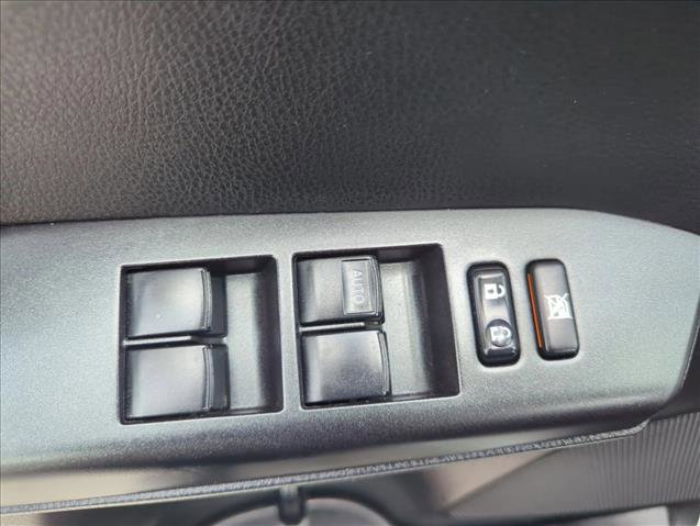 Used 2018 Toyota RAV4 XLE image 30