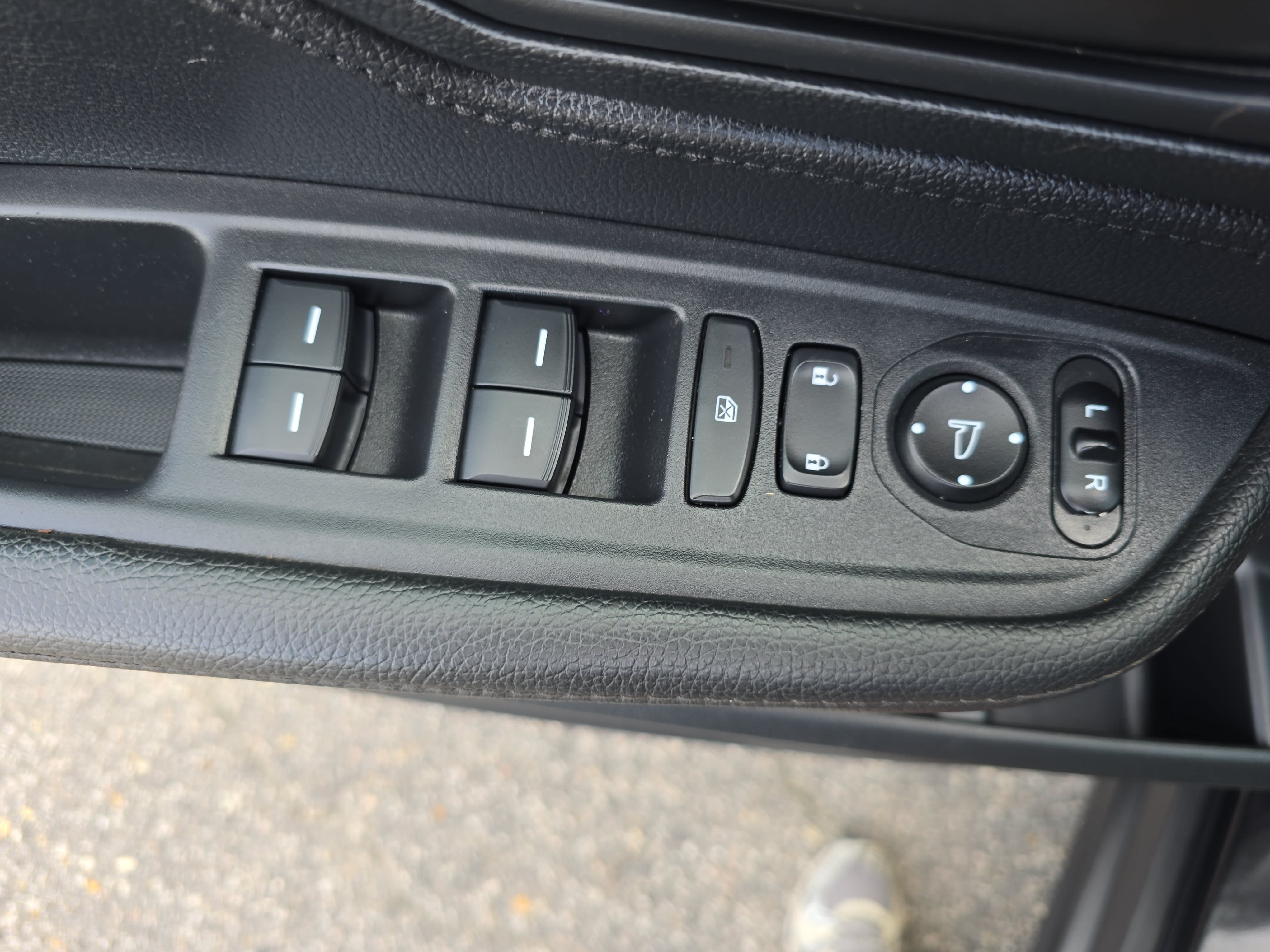 Used 2024 Honda Odyssey EX-L image 27