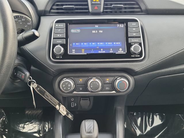 Used 2025 Nissan Versa S w/ Trunk Package FWD image 19