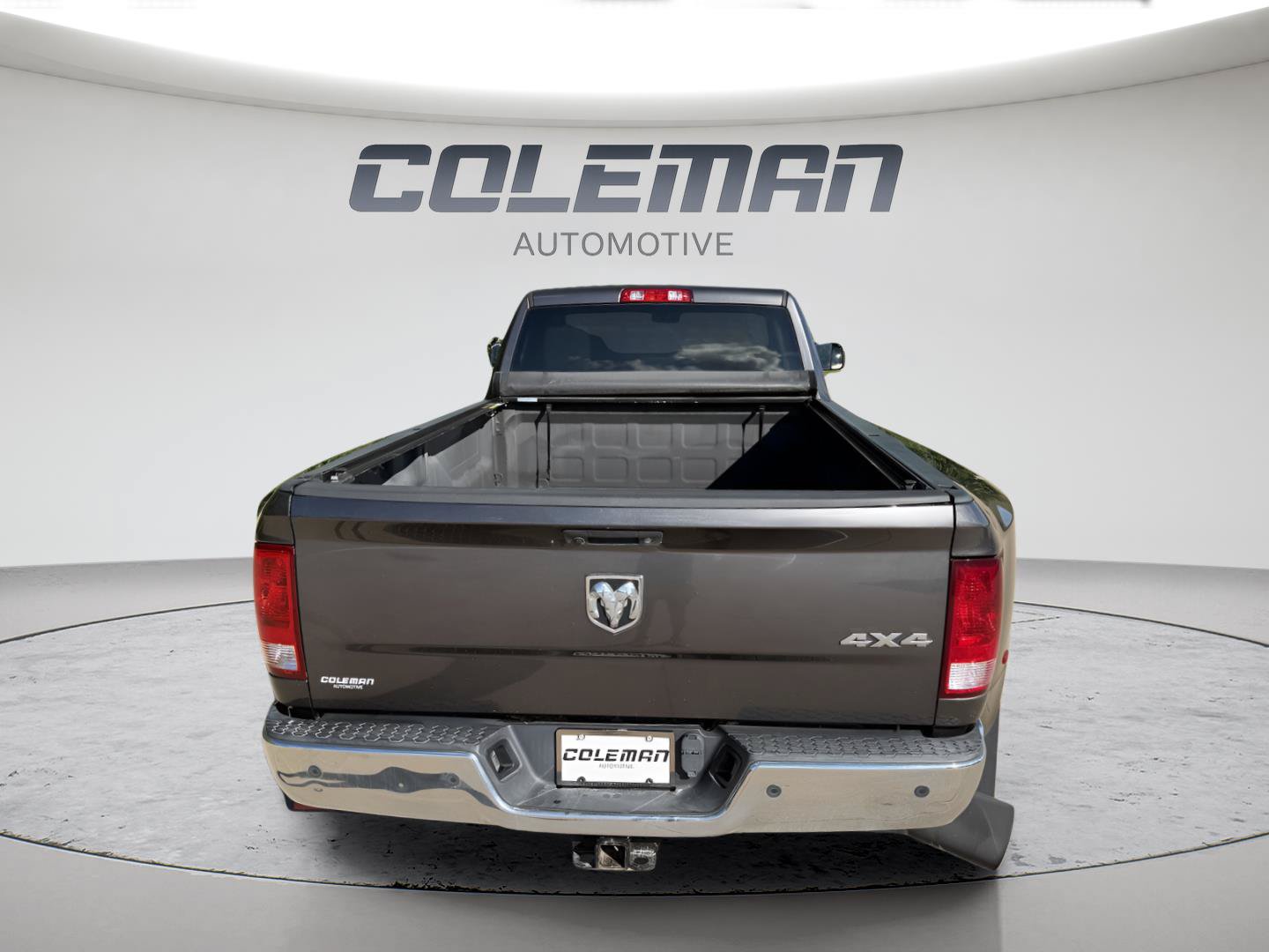 Used 2018 RAM 3500 Tradesman w/ Chrome Appearance Group AWD/4WD image 26