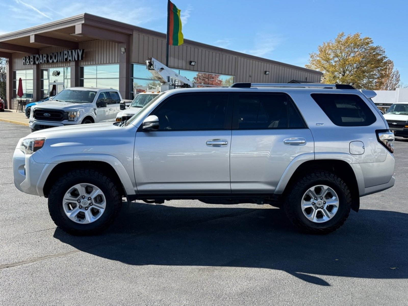 Used 2022 Toyota 4Runner SR5 Premium image 5