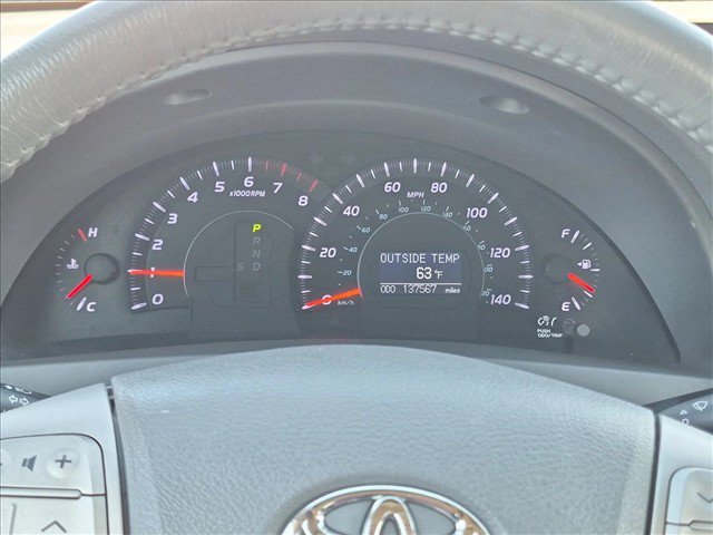 Used 2010 Toyota Camry XLE FWD image 11