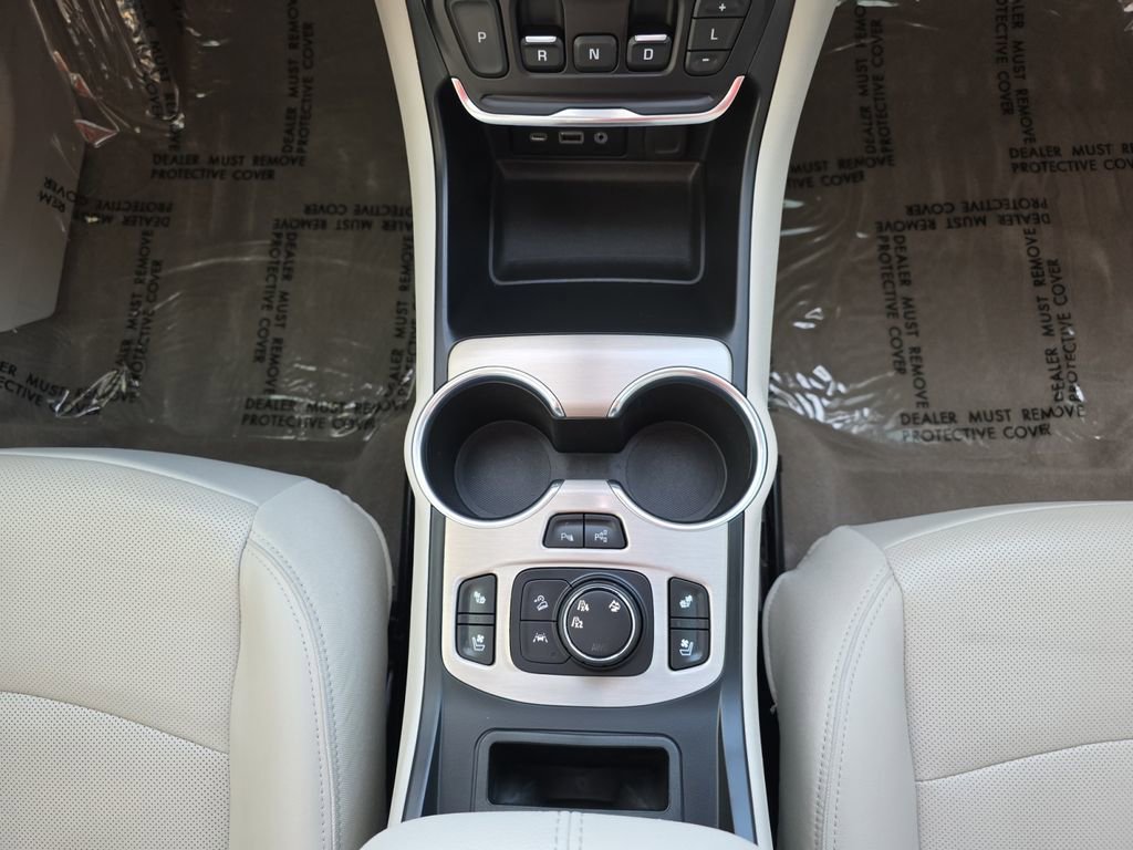 Used 2020 GMC Terrain Denali w/ Denali Premium Package image 13