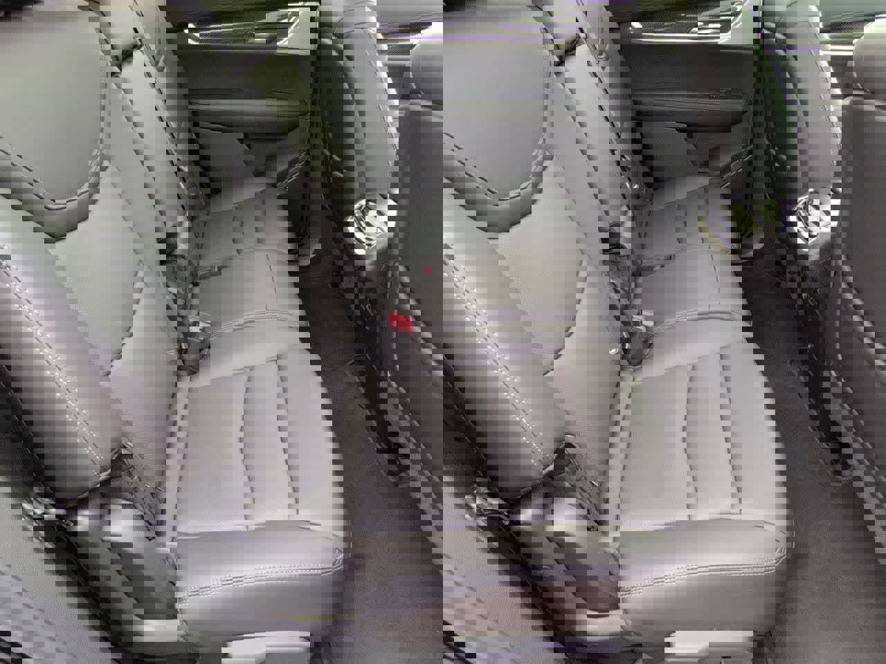 Used 2023 Cadillac XT6 Sport w/ Technology Package image 21