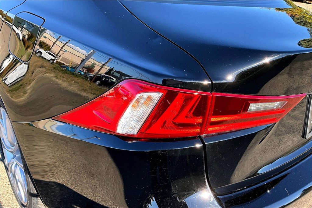 Used 2014 Lexus IS 250 w/ Premium Package RWD image 28