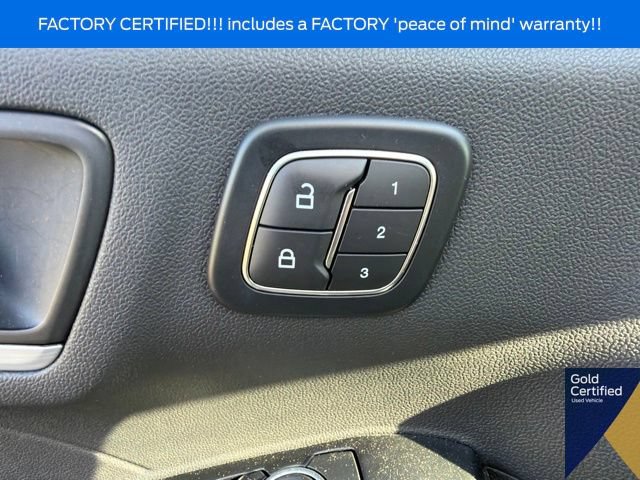 Used 2025 Ford Escape Platinum AWD/4WD image 25