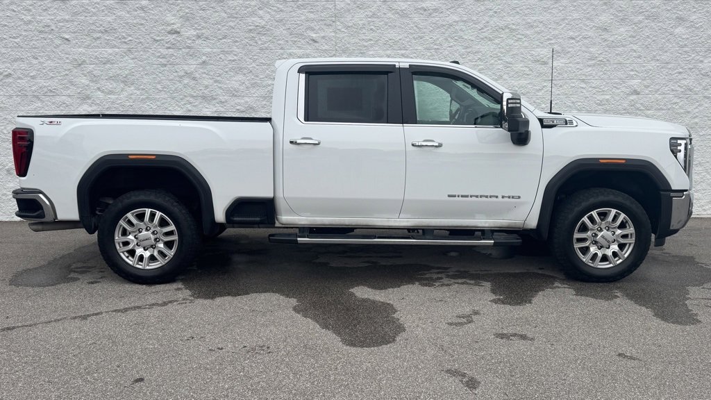 Used 2024 GMC Sierra 2500 SLT w/ SLT Premium Package image 18