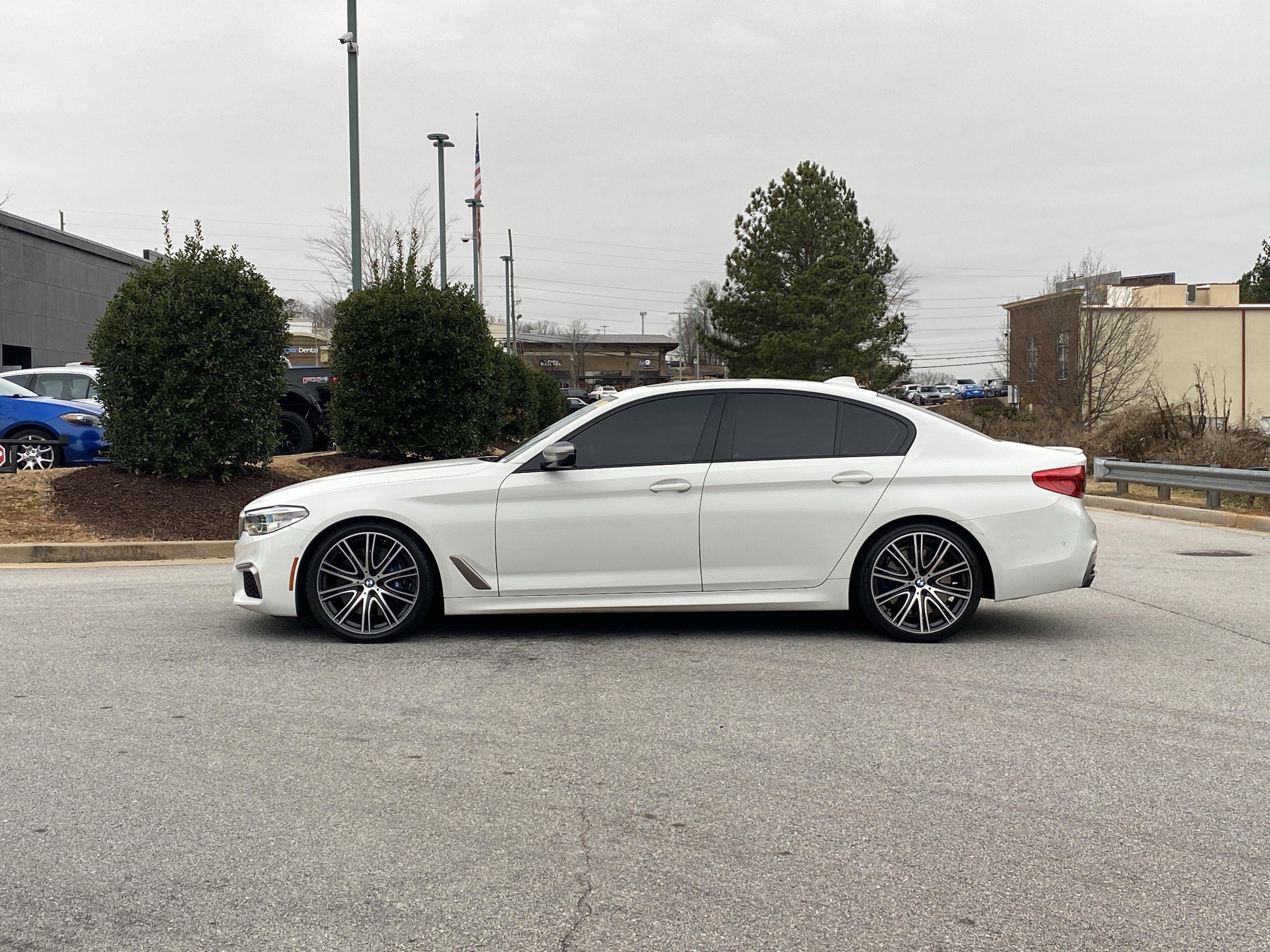 Used 2020 BMW M550i xDrive w/ Premium Package image 14