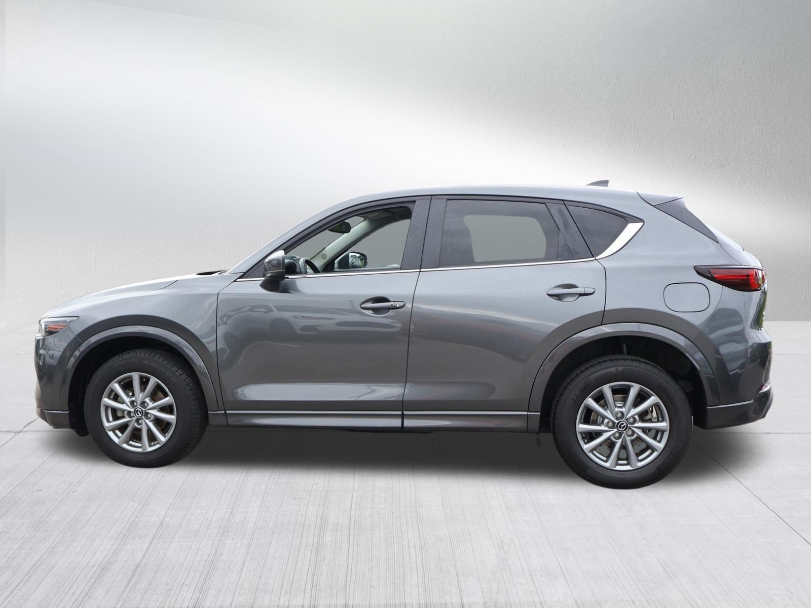 Used 2025 MAZDA CX-5 AWD 2.5 S w/ Preferred Package image 3