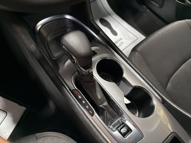 Used 2024 Chevrolet Malibu LT FWD image 9