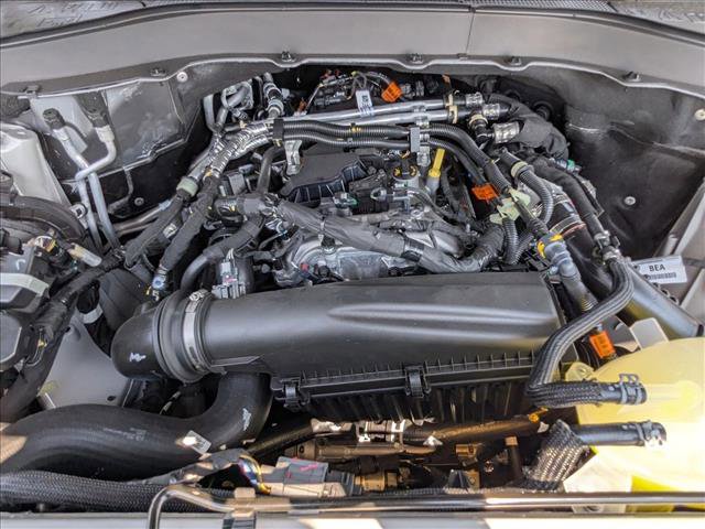 New 2025 Ford Explorer Active image 16