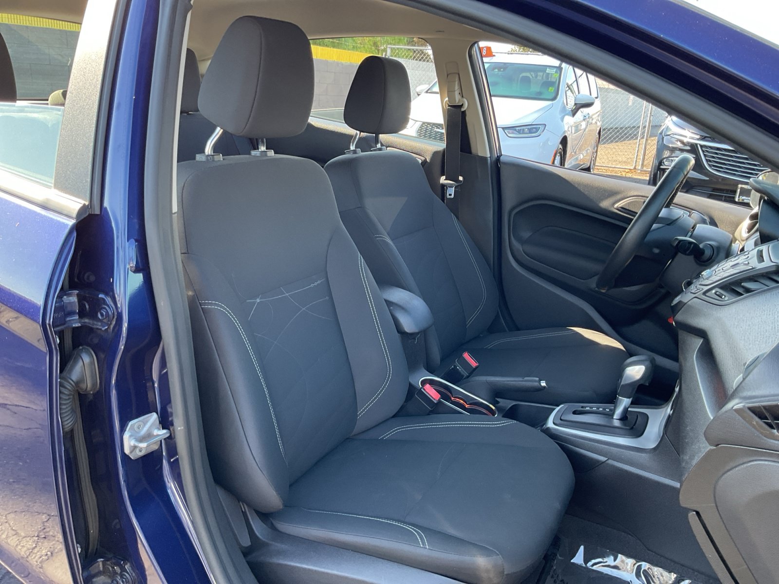 Used 2016 Ford Fiesta SE FWD image 22
