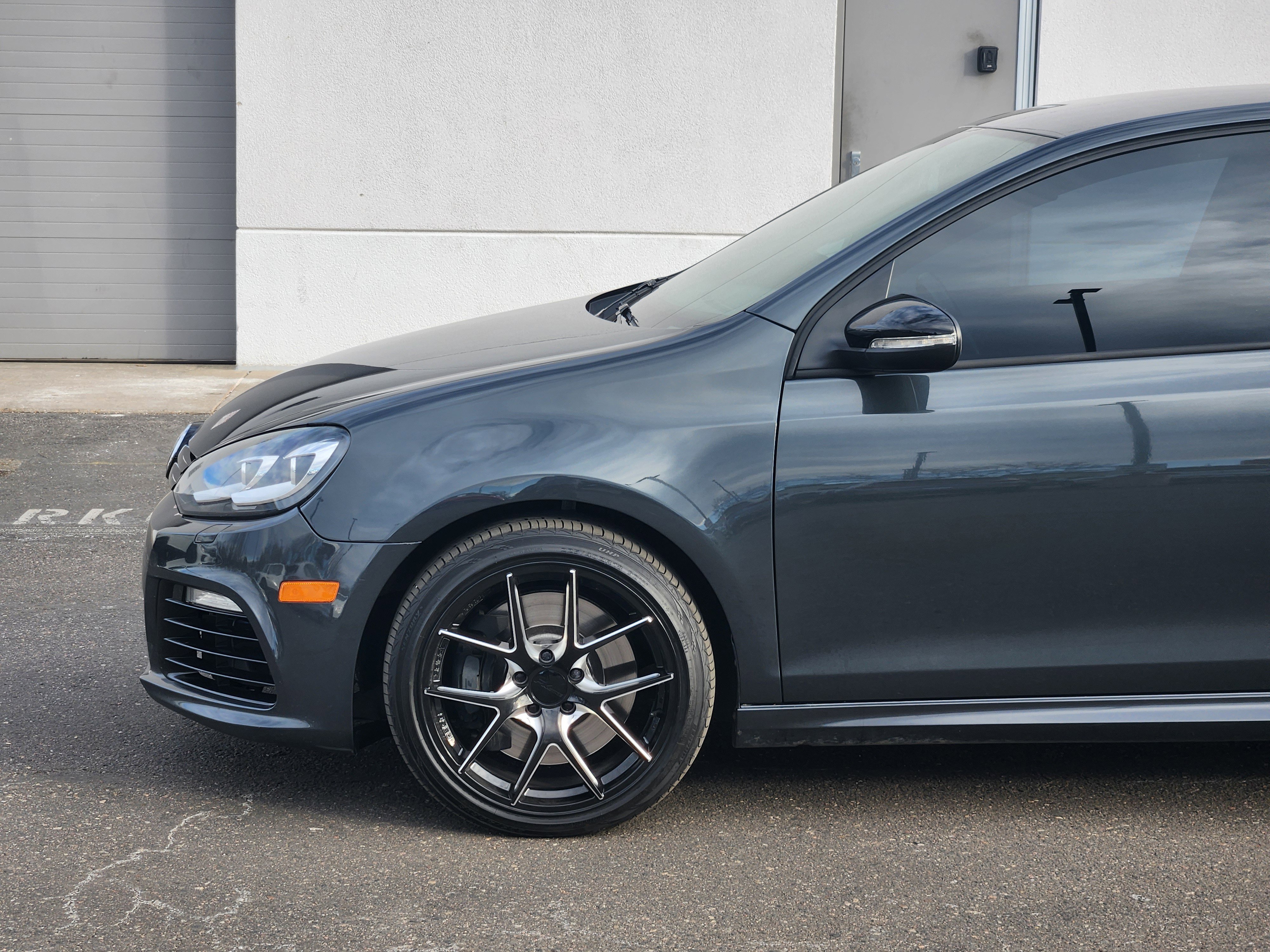 Used 2013 Volkswagen Golf R 2-Door image 3