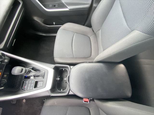 Certified 2025 Toyota RAV4 LE image 20