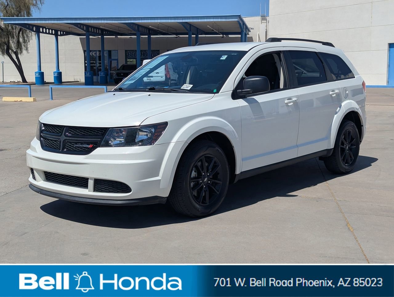 Used 2020 Dodge Journey SE w/ SE Popular Equipment Group image 1