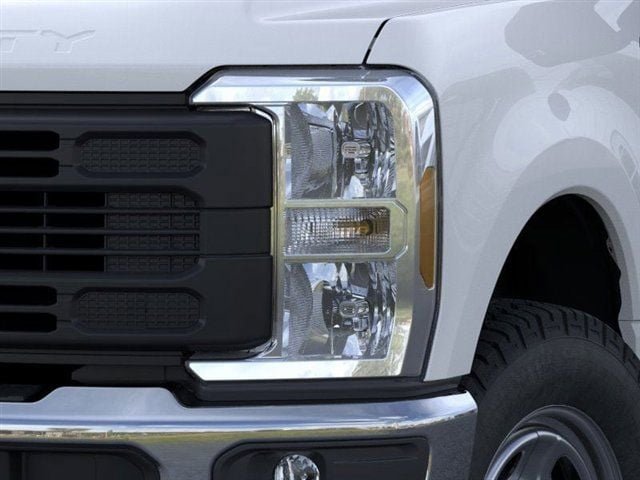 New 2026 Ford F350 XL w/ XL Driver Assist Package AWD/4WD image 47