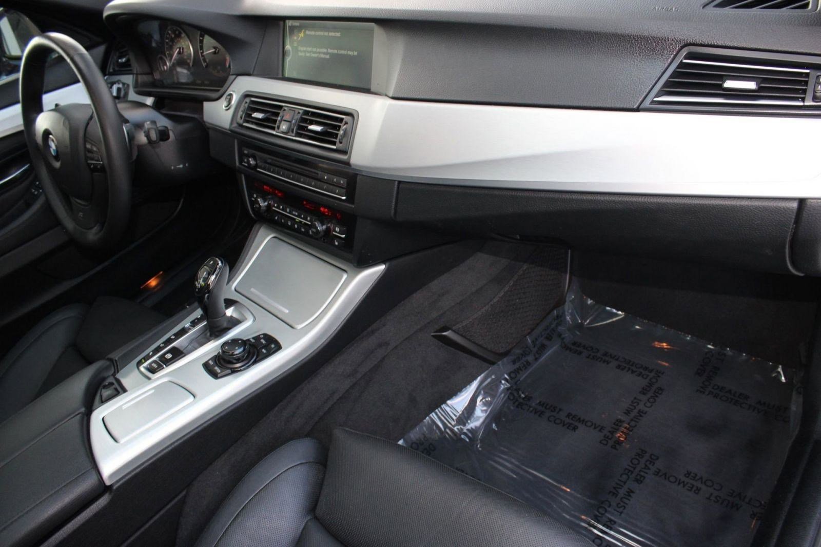 Used 2012 BMW 550i xDrive 550i xDrive image 35