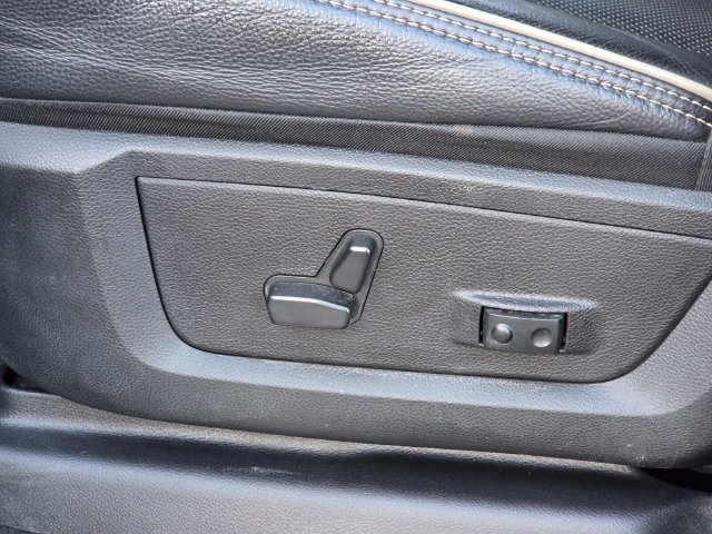 Used 2024 RAM 3500 Limited AWD/4WD image 13