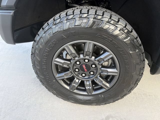 Used 2024 GMC Sierra 1500 AT4X AWD/4WD image 32