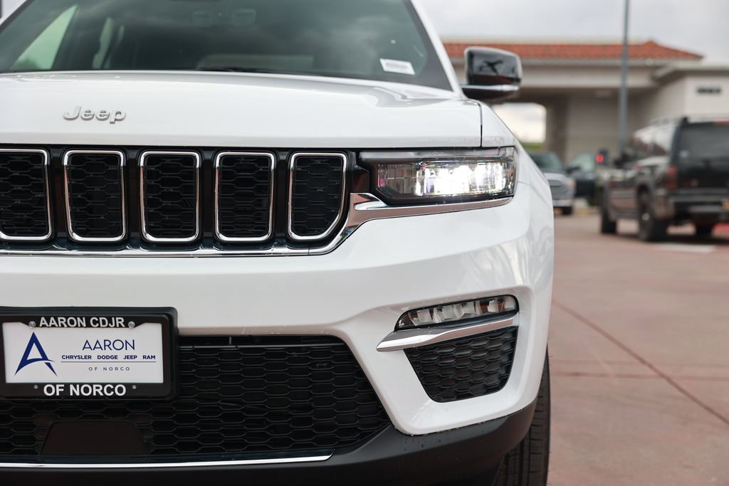 New 2025 Jeep Grand Cherokee Limited image 5